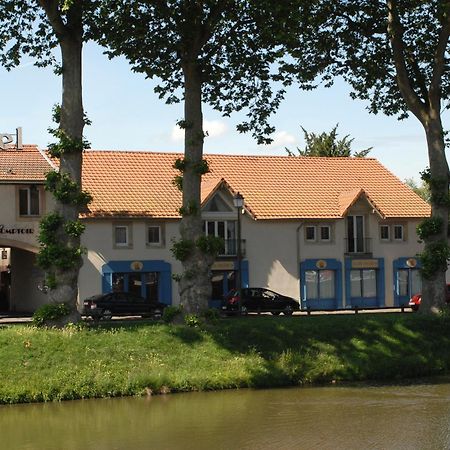 Logis Hotel Les Pages Luneville Exterior photo