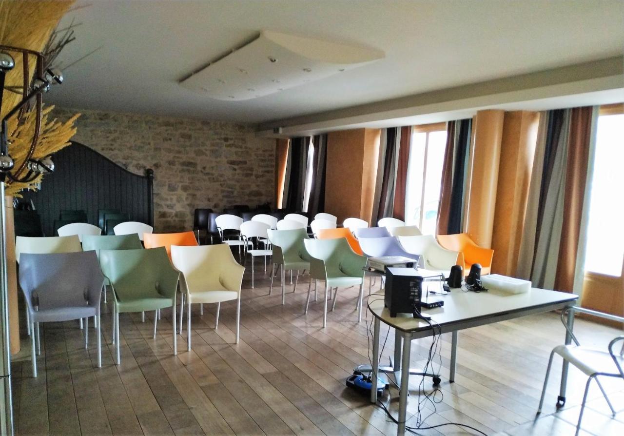Logis Hotel Les Pages Luneville Exterior photo