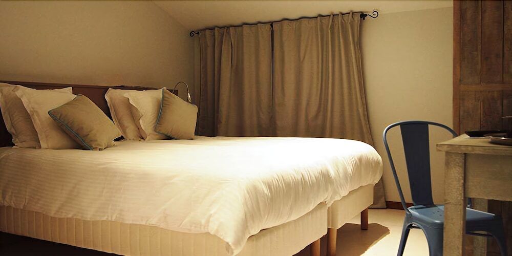Logis Hotel Les Pages Luneville Exterior photo